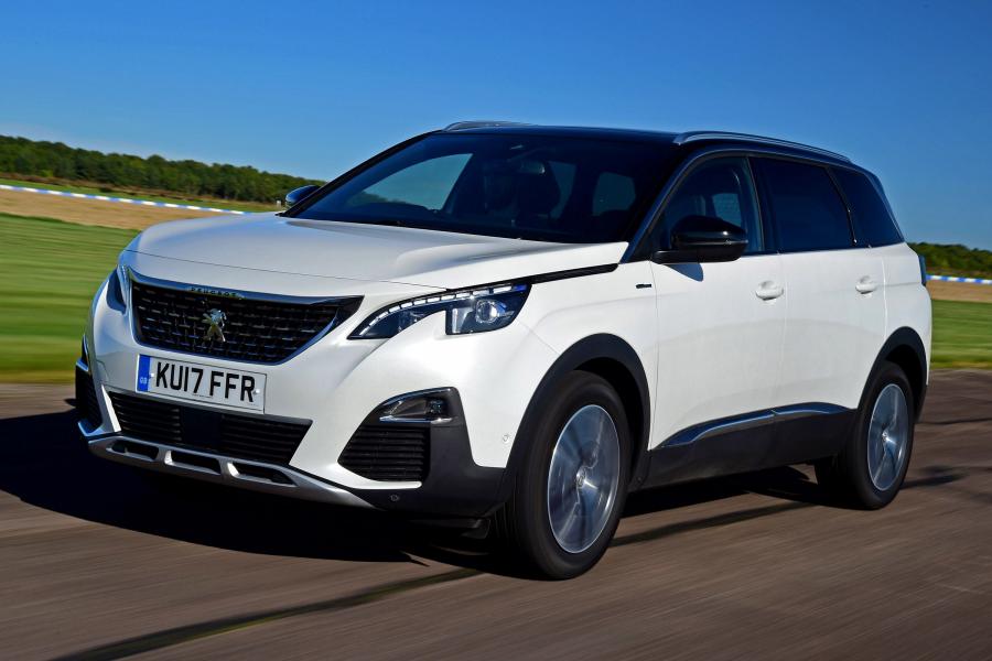  Peugeot 5008 GT Line 2017 года  (UK) (фото 8 из 30)